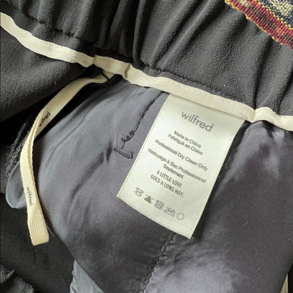 Wilfred Darontal Pant, charcoal EUC - Picture 8 of 8